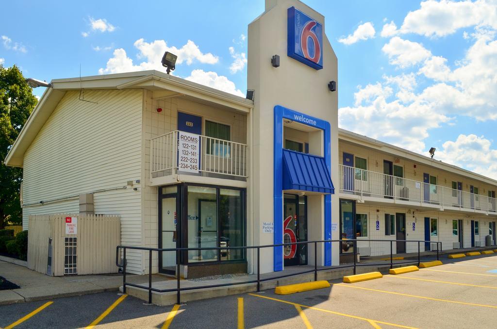 Motel 6 Boston South - เบรนทรี ภายนอก รูปภาพ