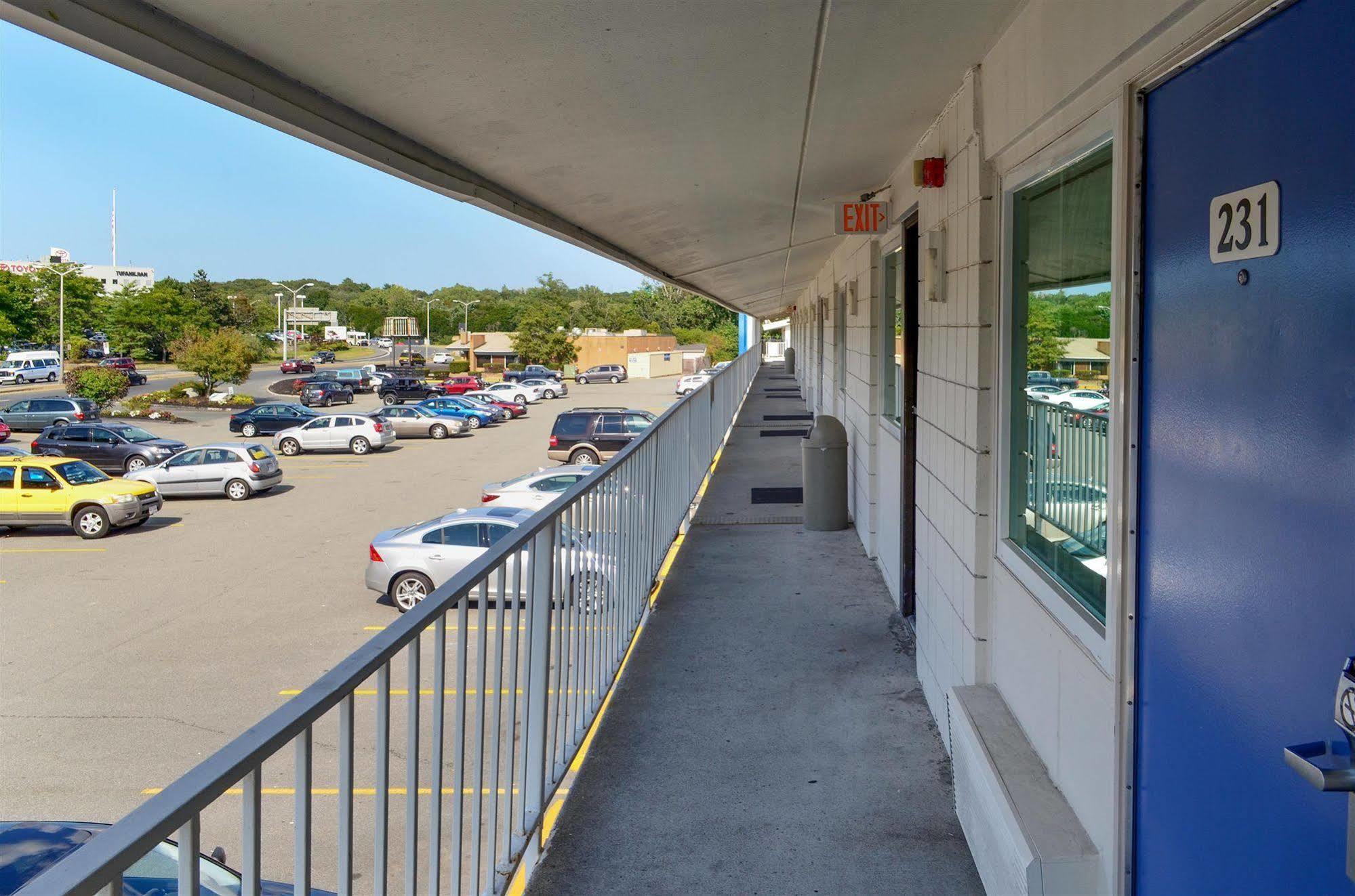 Motel 6 Boston South - เบรนทรี ภายนอก รูปภาพ